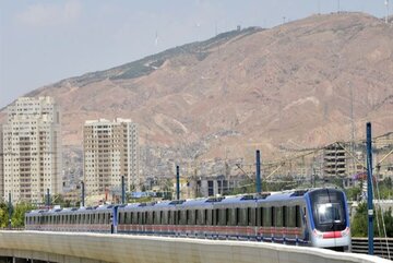 روزهای خدمات دهی قطار شهری تبریز افزایش یافت 