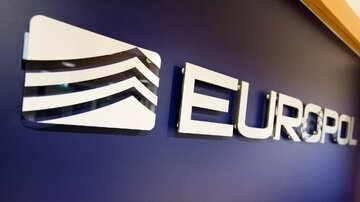 پیوستن یوروپل به تحقیق در باره رسوایی فساد پارلمان اروپا