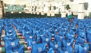 بنیاد کرامت  آستان قدس رضوی ۲ هزار بسته معشتی در حاشیه شهر مشهد توزیع کرد