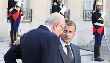 پر رنگ شدن دخالت فرانسه در لبنان/ پاریس کنفرانس برگزار می کند