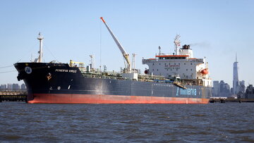 ادعای بلومبرگ: تحریم های غرب صادرات دریایی نفت خام روسیه را نصف کرد