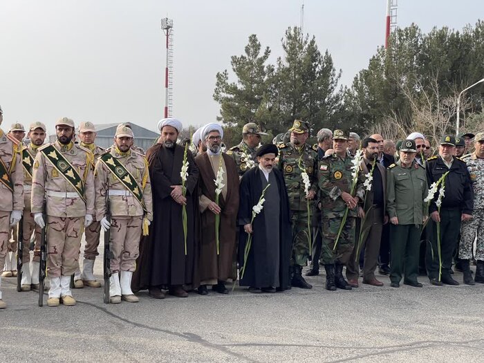 پیکر مطهر ۶ شهید گمنام وارد ارومیه شد