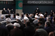 قائد اسلامی انقلاب کی موجودگی میں حضرت زہرا (س) کی شہادت کے سوگ کی پہلی رات کا انعقاد