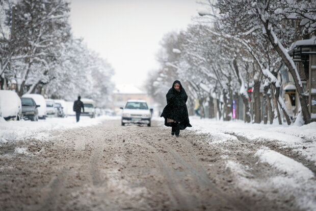 زنجان چهره زمستانی به خود گرفت 