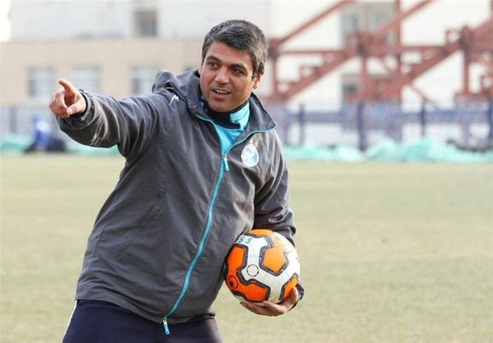 همدانی: نکونام دلش برای استقلال میسوزد/ باید انتقام فصل گذشته را از نساجی بگیریم