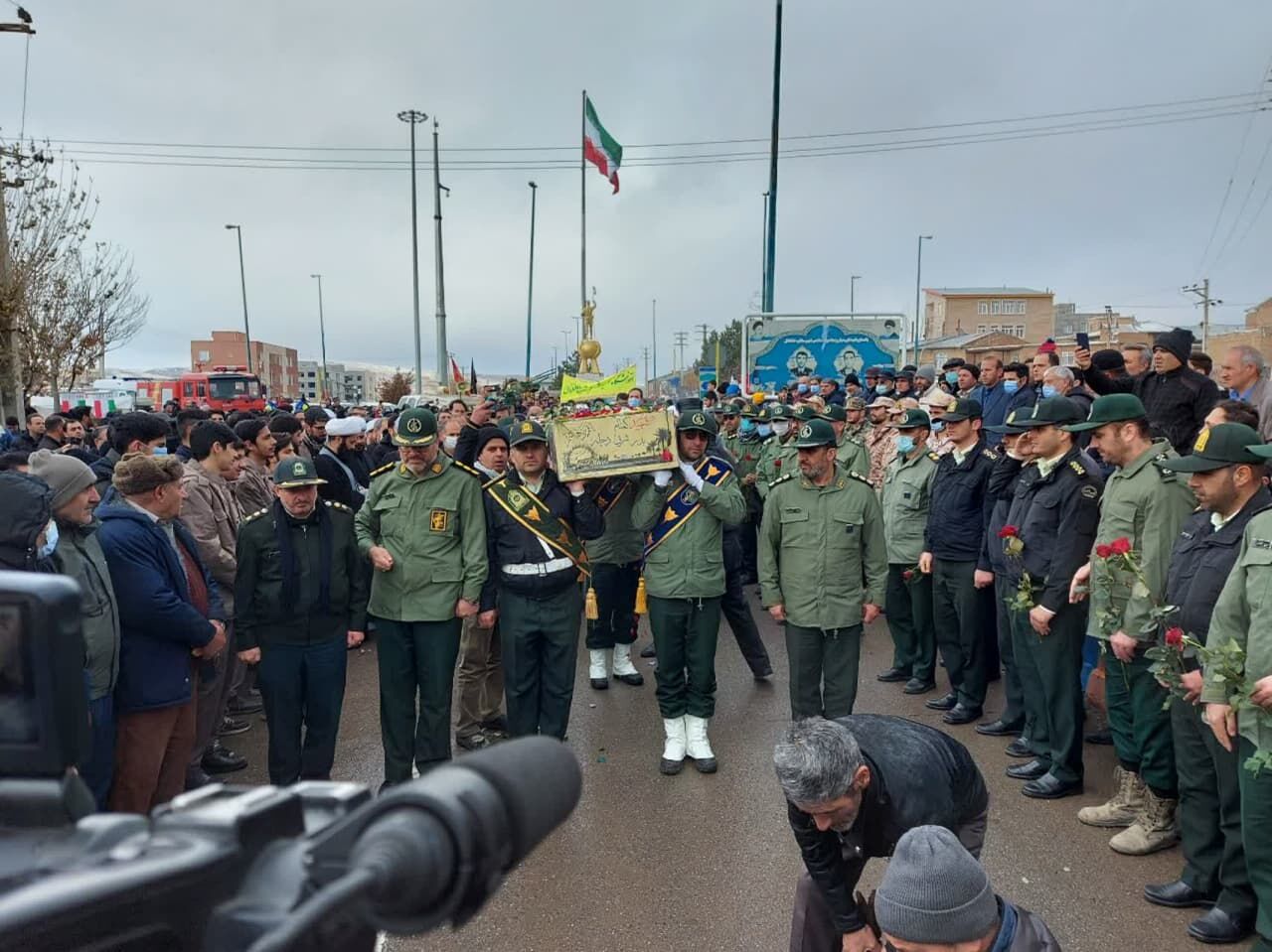 پیکر شهید گمنام تازه تفحص شده در خلخال تشییع شد