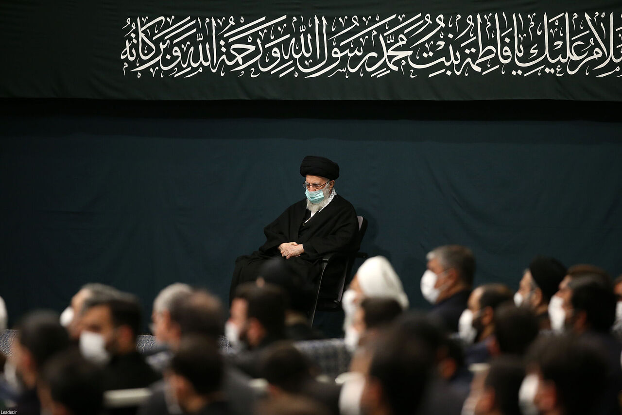 Supreme Leader attends 2nd night of mourning for Hazrat Zahra (SA) martyrdom