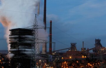 بدبینی انجمن‌های صنعتی آلمان نسبت به رونق تولید در سال ۲۰۲۳