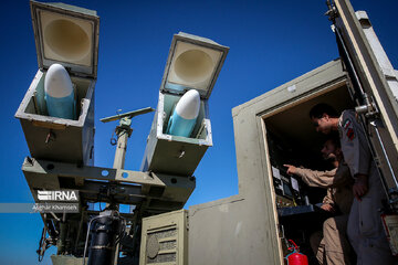 Ghadir missile system in Zolfaqar 1401 drills