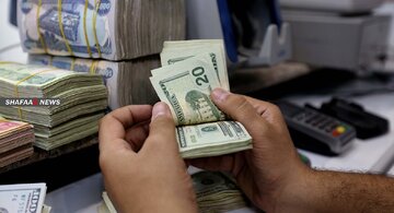نرخ‌های بازار ارز از نرخ تعادلی انحراف دارد