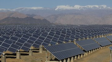 نیروگاههای تجدیدپذیر در استان فارس و لزوم شتاب گرفتن طرح های تامین برق