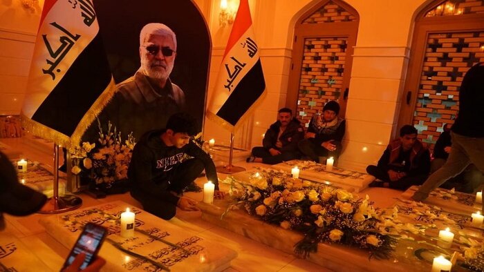 العراقيون يحيون الذكرى الثالثة لاستشهاد الشهيدين سليماني وأبو مهدي المهندس