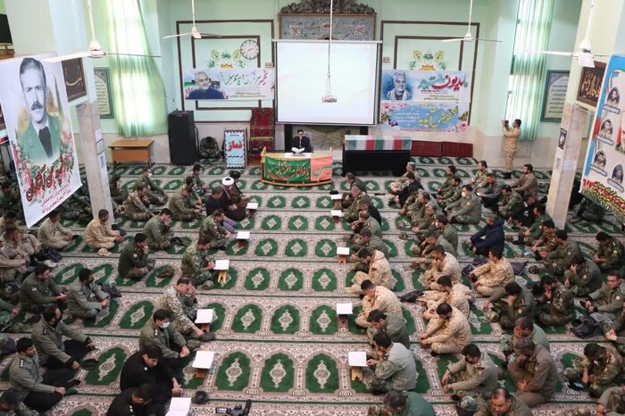 پیکر پاک شهید گمنام در لشگر ۲۳ تکاور ارتش جمهوری اسلامی تشییع شد