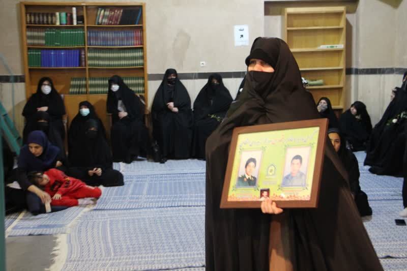 برگزاری همایش مادران شهدا "مادر ایثار" در حسینیه جماران شمیرانات