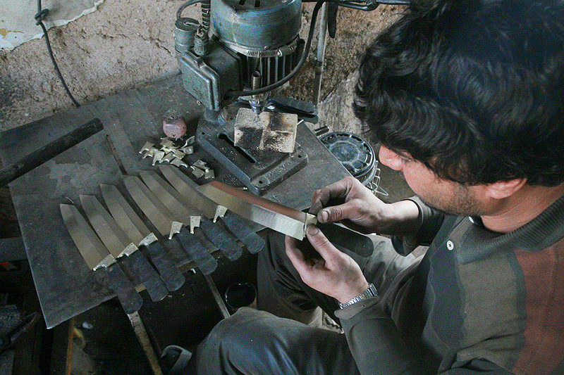 نام نویسی مسابقات آزاد چاقوسازی در زنجان آغاز شد