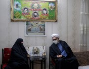 تولیت آستان قدس: خانواده شهدا سرمایه ایران اسلامی هستند