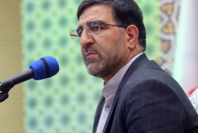 احمد امیرآبادی نماینده سه دوره مجلس از کاندیداتوری در دوره دوازدهم انصراف داد