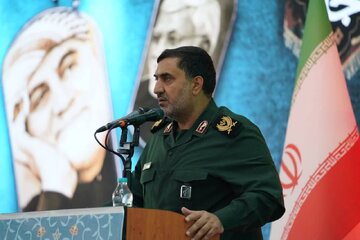 فرمانده سپاه کرمان: امروز تجدید بیعت دیگری توسط مردم در انتخابات شکل می‌گیرد