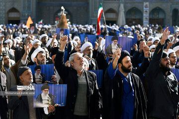 People of Qom gather in support of Velayat authority