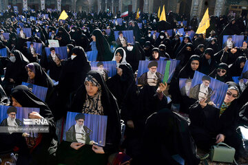 People of Qom gather in support of Velayat authority