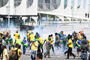 حمله به کنگره برزیل، تداعی  شورش ترامپیست‌ها