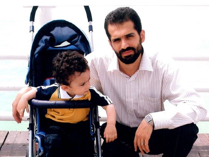 شاگرد مینیبوسی که دانشمند هستهای شد