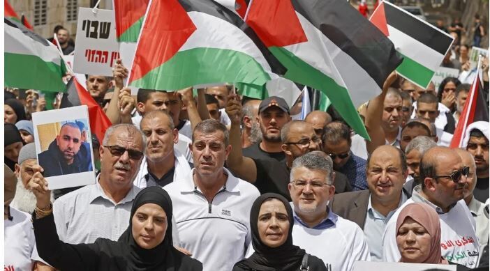 بن گویر فرمان جمع آوری پرچم فلسطین از سرزمین‌های اشغالی را صادر کرد