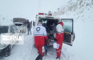 ۴۵ نیروی هلال‌احمر استان سمنان در شرایط نامساعد جوی امدادرسانی کردند