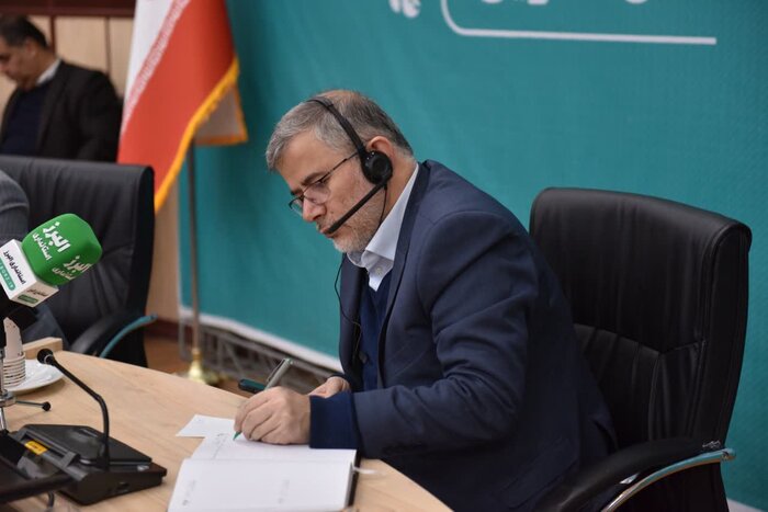 استاندار البرز دستور لازم برای حل مشکلات ۴۳ شهروند را صادر کرد