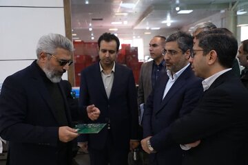 یک واحد صنایع الکترونیکی در شهرک صنعتی یزد افتتاح شد