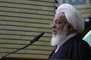 امام جمعه یزد توجه بیشتر دولت به معیشت و مسایل فرهنگی را خواستار شد
