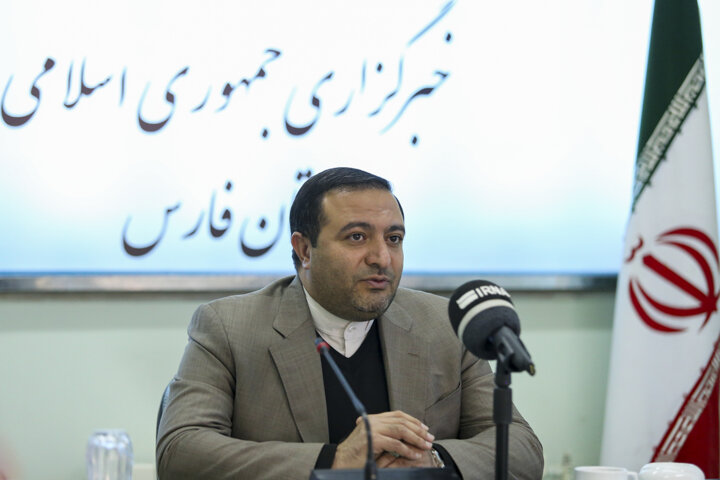 اشتراک نظر درباره احداث مجتمعهای پتروشیمی در فارس شکل گرفت