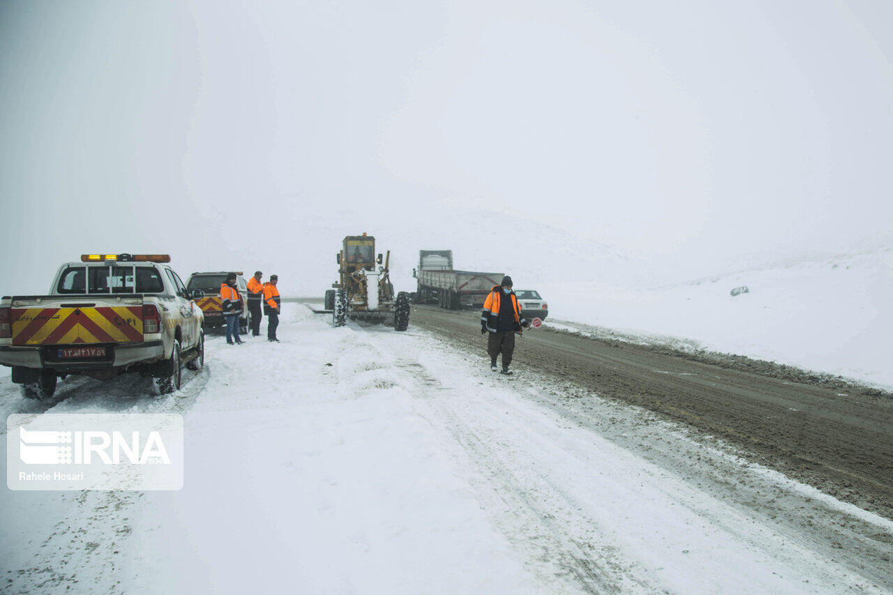 Iran Red Crescent assists over 14k blizzard victims 