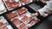 ۹۰۰ تن گوشت قرمز برای تنظیم بازار فارس توزیع شد