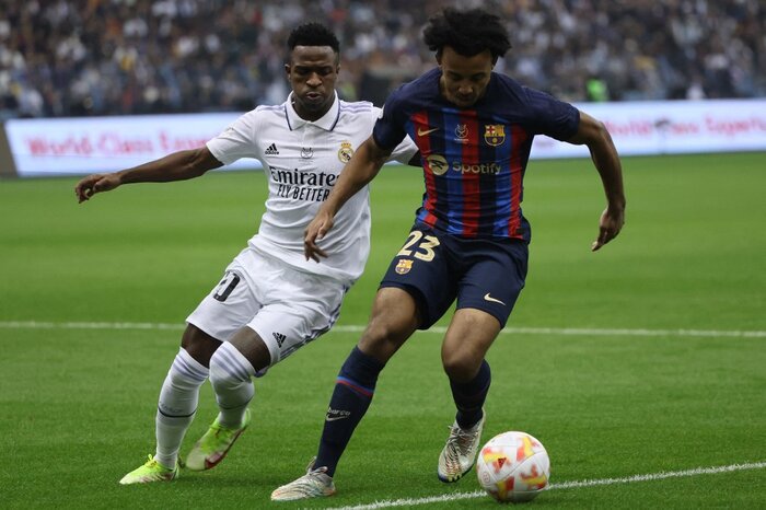 قهرمانی بارسلونا با شکست رئالمادرید در الکلاسیکو؛ اولین جام ژاوی با درخشش ستاره ۱۸ ساله