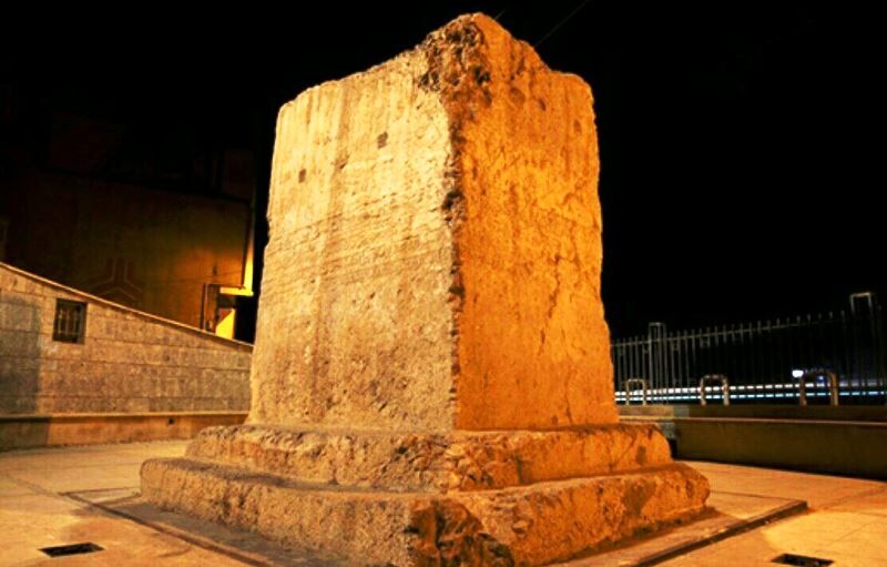 فیلم| سنگ نوشته خرمآباد یادگاری از پادشاهان سلجوقیان - ایرنا