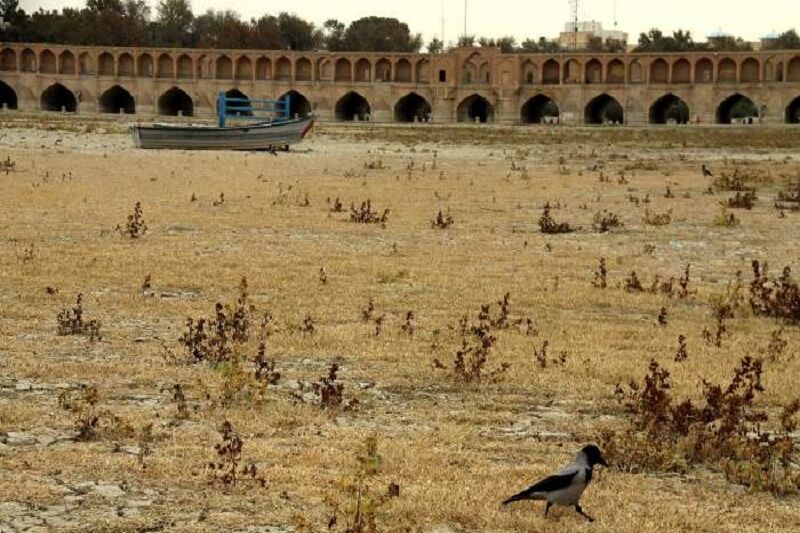 عضو شورای شهر اصفهان: حل مشکل زاینده‌رود در بودجه کشور لحاظ شود