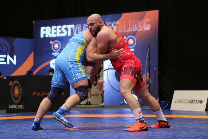 راهبرد یاغی استقلالی برای خروج آبیپوشان از بحران