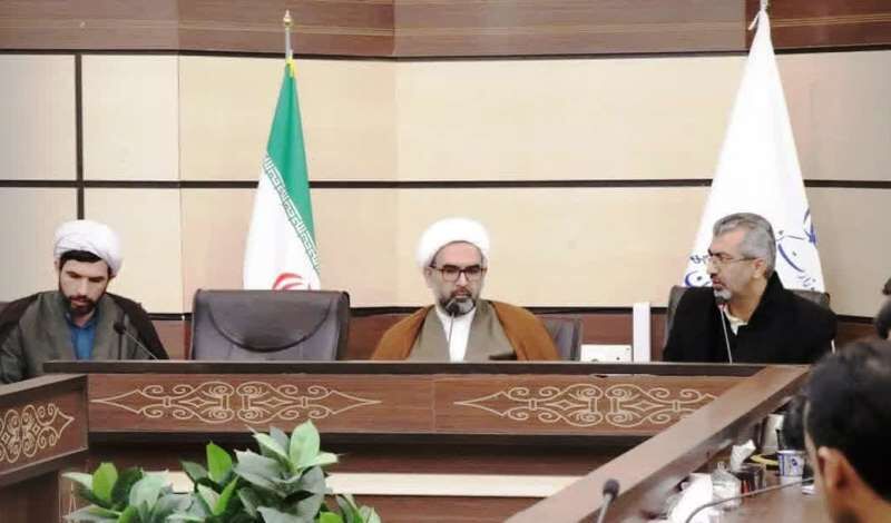 امام جمعه مهریز از وضعیت نامناسب برخی مساجد انتقاد کرد