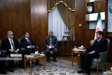 Iran 1st VP meets a Russian advisor in Tehran