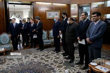 Iran 1st VP meets a Russian advisor in Tehran