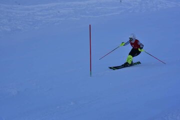 Ski alpin: deux médailles d’or pour l’Iran lors d’un tournoi international 