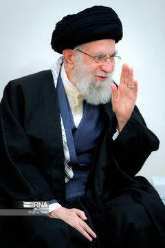 Supreme Leader receives officials from Islamic Propagation Organization