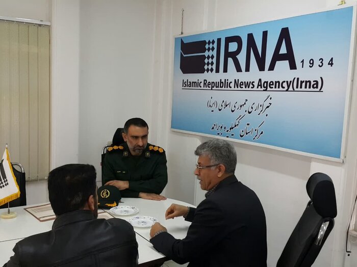 خبرنگاران افسران و پیشتازان جبهه جهاد تبیین هستند