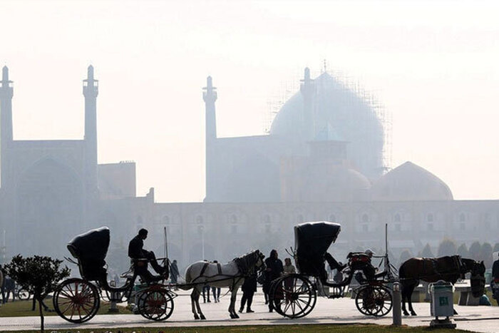 چهاردهمین روزِ آلوده هوا در کارنامه آذرماه اصفهان به ثبت رسید