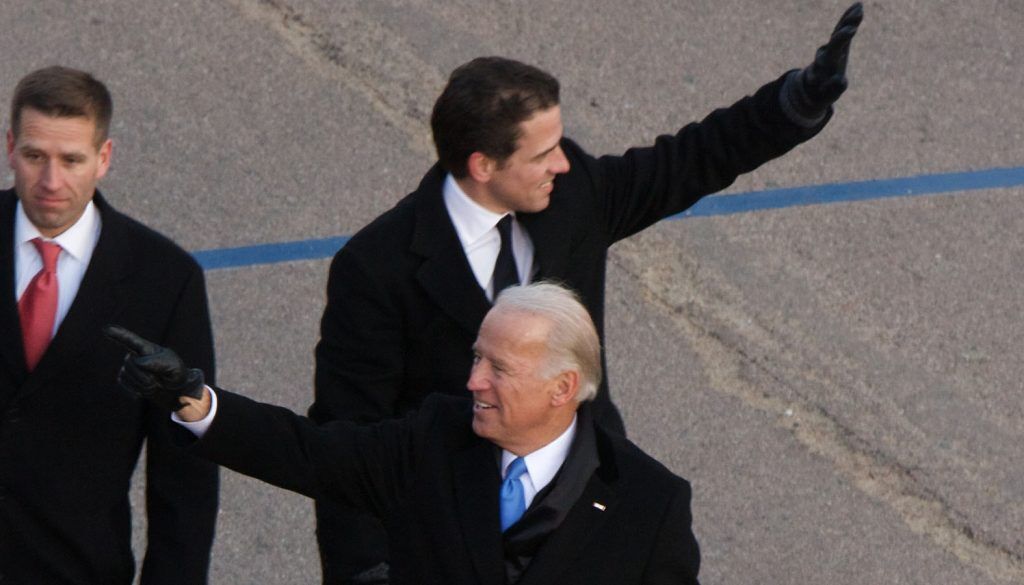 تحقیقات همزمان از یک رئیس جمهور و پسرش؛ اقدامی بیسابقه در تاریخ آمریکا