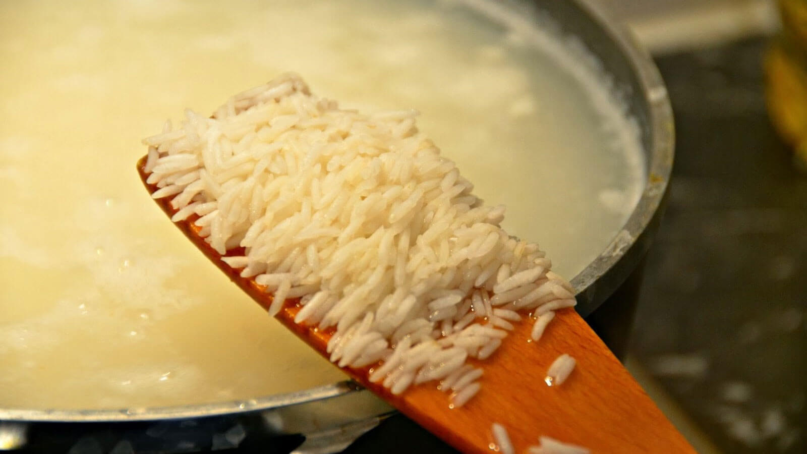 عوارض برنج و خطر جدی زیاده روی در خوردن آن