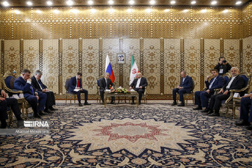 El encuentro de los presidentes de parlamentos de Irán y Rusia