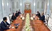 Amir Abdollahian trifft sich mit dem Präsidenten Usbekistans