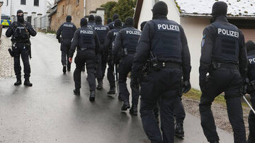 دستگیری حدود ۱۰۰ نفر در عملیات ضدمافیایی در اروپا